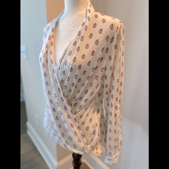 Addie Tops - Addie L/S Gauze Top Excellent Condition